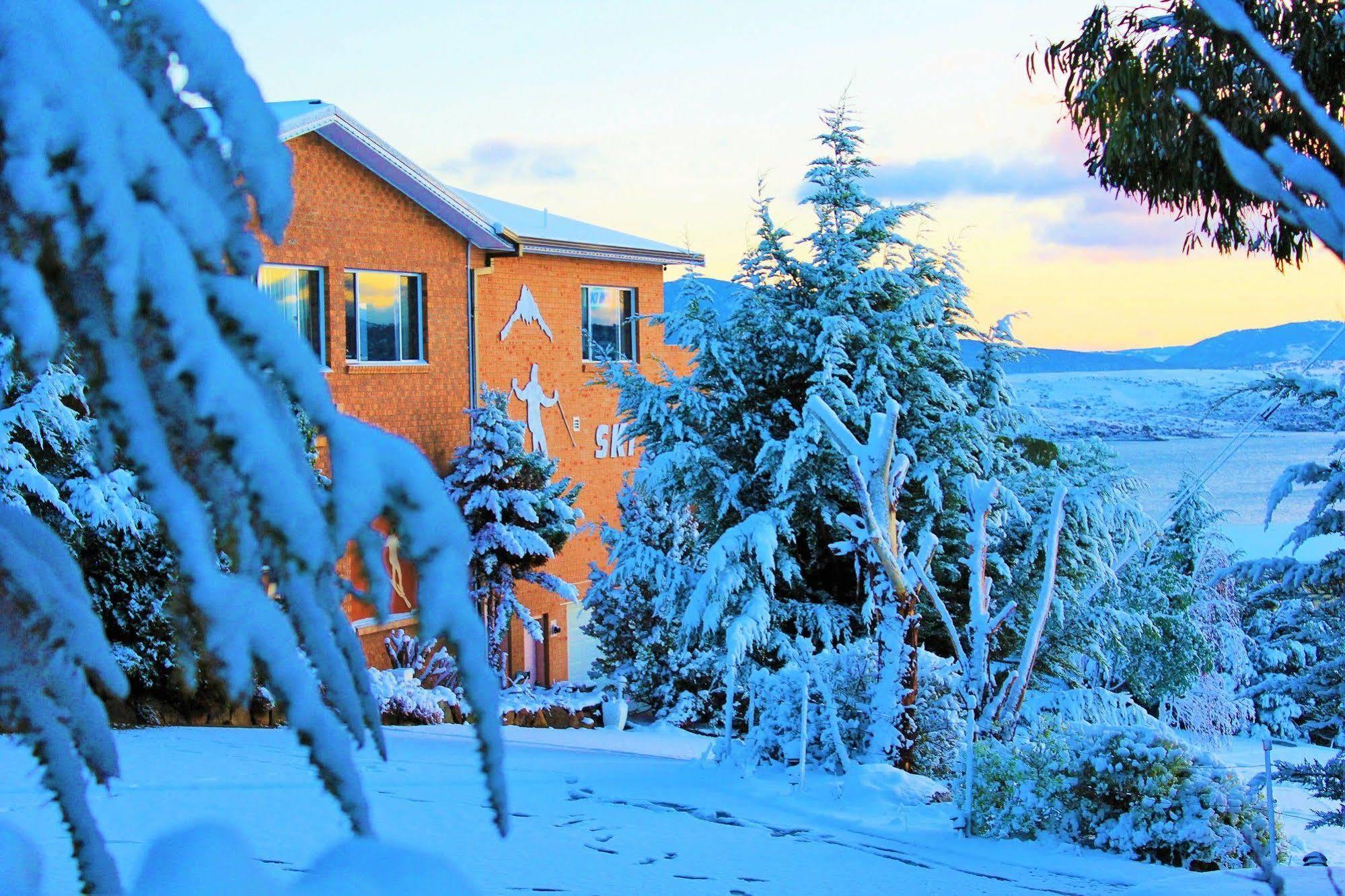 Panorama Jindabyne Motel Dış mekan fotoğraf